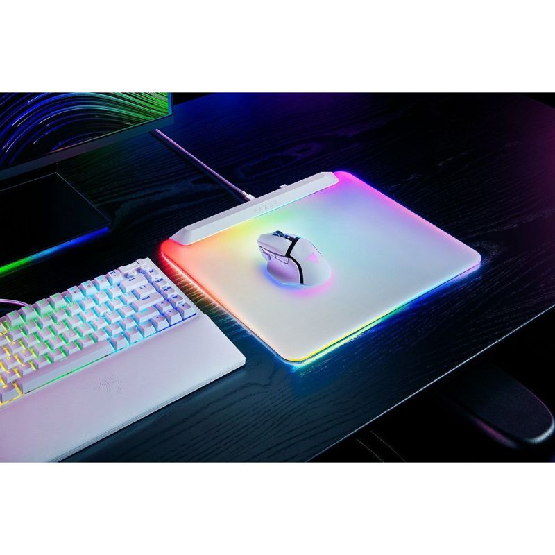 Коврик для мыши Razer Firefly V2 Pro, размер M, ткань, белый, фото 6