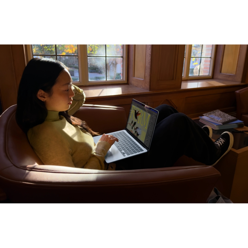 Ноутбук Apple 13-inch MacBook Air : M5 10core CPU, Apple M5 10 core CPU, 24 ГБ ОЗУ, Apple M5 10 core GPU, фото 8