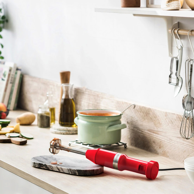Погружной блендер KitchenAid 5KHBV83EER, 180 Вт, измельчитель 600 мл, венчик, стакан 1 л, красный, фото 6