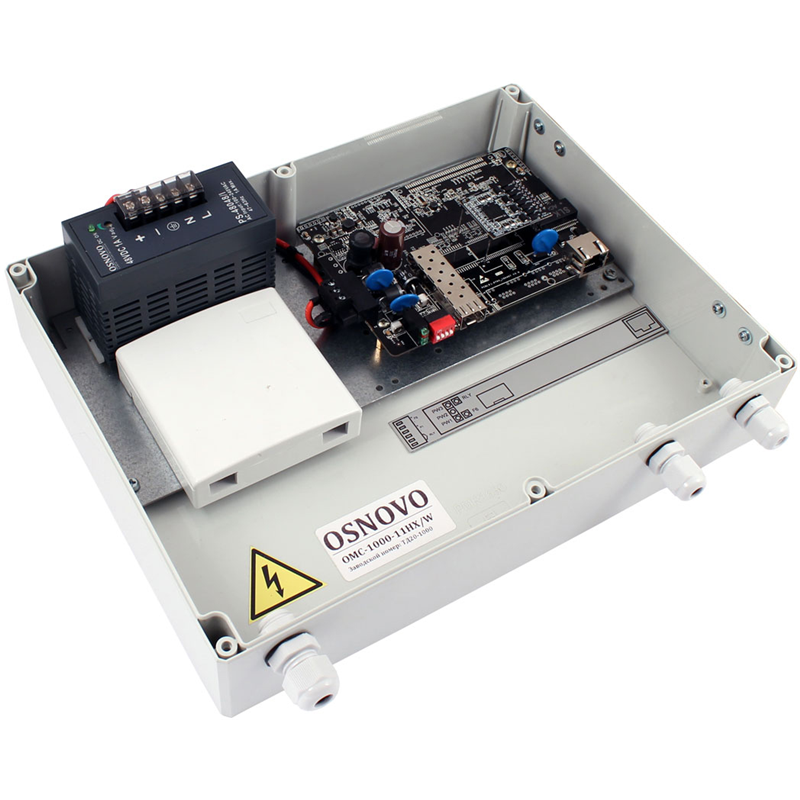 Медиаконвертер OSNOVO OMC-1000-11HX/W уличный, 1 Гбит/с, слот SFP, PoE+ 30 Вт, IP66, фото 2
