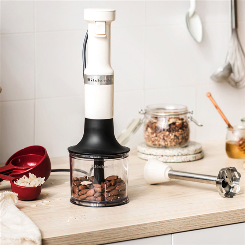 Погружной блендер KitchenAid 5KHBV83EAC, 180 Вт, венчик и измельчитель, стакан 1 л, кремовый, фото 8