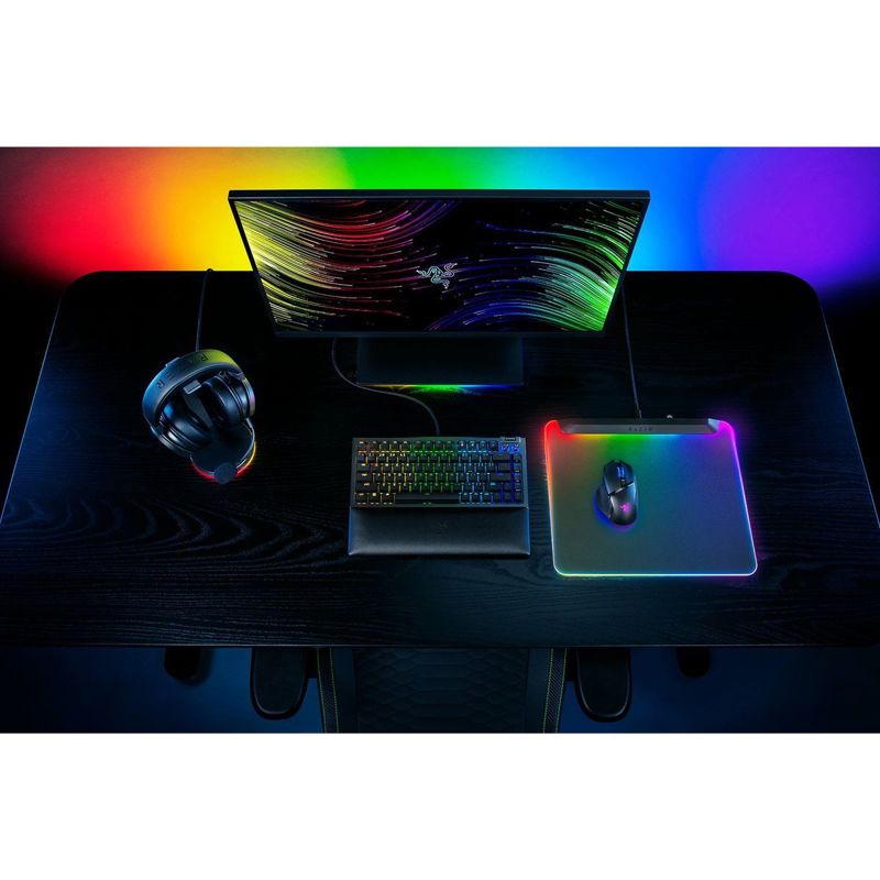 Коврик для мыши Razer Firefly V2 Pro, размер M, ткань, чёрный, фото 5