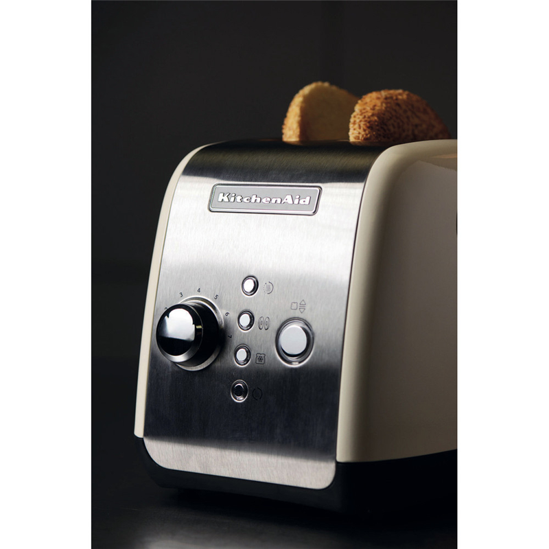 Тостер KitchenAid 5KMT221EAC на 2 тоста, 1100 Вт, моторизованный подъём, кремовый, фото 2